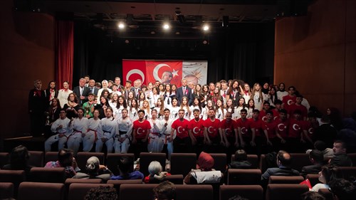 Eyüpsultan’da 19 Mayıs Coşkusu